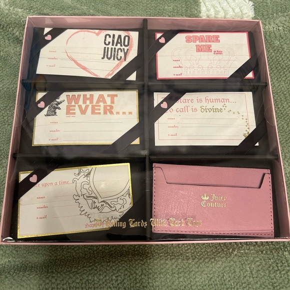 Juicy couture hook up cards - Picture 2 of 3